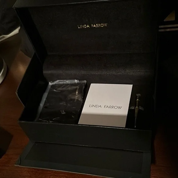 Linda Farrow Silver Modern Sunglasses - Picture 7 of 10